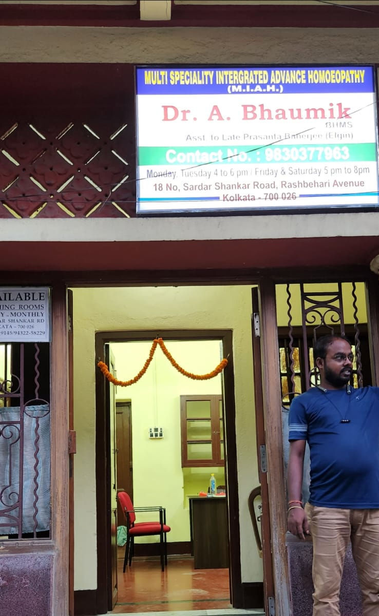 MIAH Clinic, Sardar Shankar Road, Kolkata ; Dr Abhijit Bhaumik, Homeopath